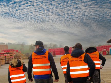 Besuch der Azubis der Firma Wölpert